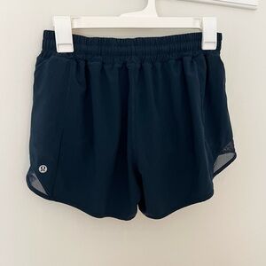 Lululemon Hotty Hot Low Rise Lined Short 4” Navy
